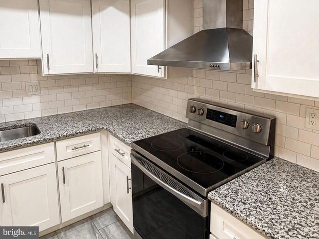 3408 STAFFORD PL, Southampton, PA 18966
