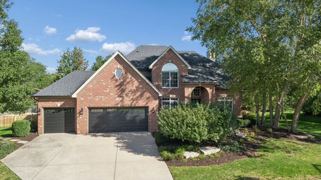 2211 Joyce Lane, Naperville, IL 60564
