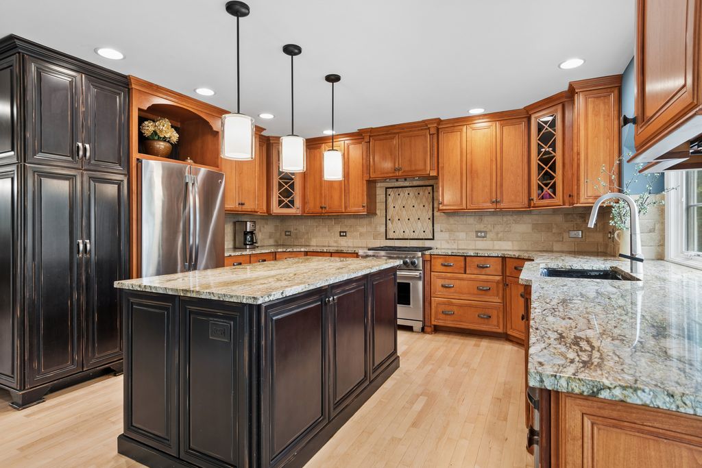 2211 Joyce Lane, Naperville, IL 60564 — photo 3