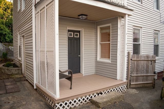 28 High St 1, Haverhill, MA 01832
