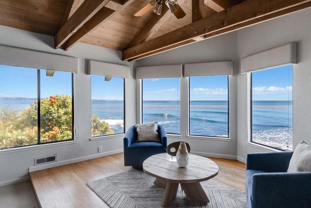 3020 Pleasure Point Drive, Santa Cruz, CA 95062