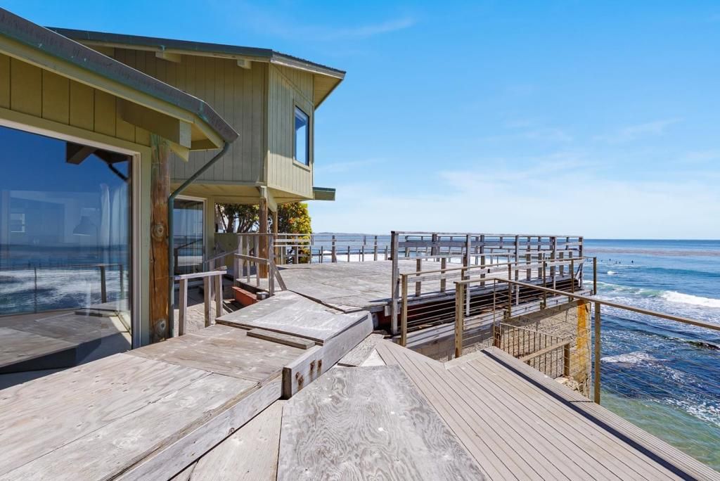 Image 6 of property listing at 3020 Pleasure Point Drive, Santa Cruz, CA 95062