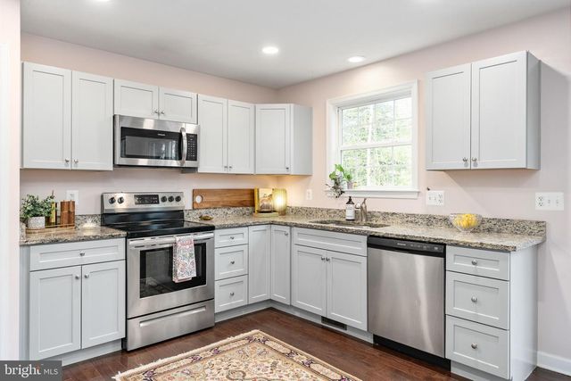 109 12TH ST, Colonial Beach, VA 22443