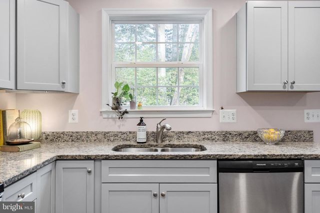 109 12TH ST, Colonial Beach, VA 22443