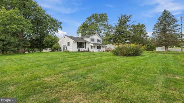3632 BRISTOL RD, Chalfont, PA 18914