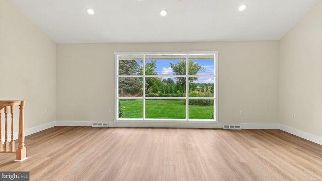 3632 BRISTOL RD, Chalfont, PA 18914