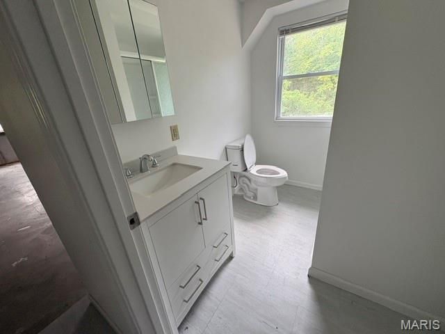 1232 W Springfield Road, St Clair, MO 63077
