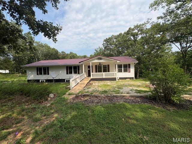 1232 W Springfield Road, St Clair, MO 63077