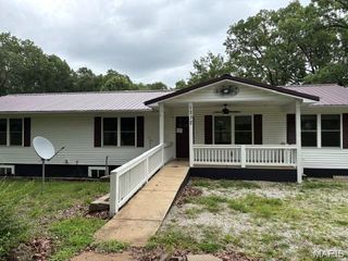 1232 W Springfield Road, St Clair, MO 63077