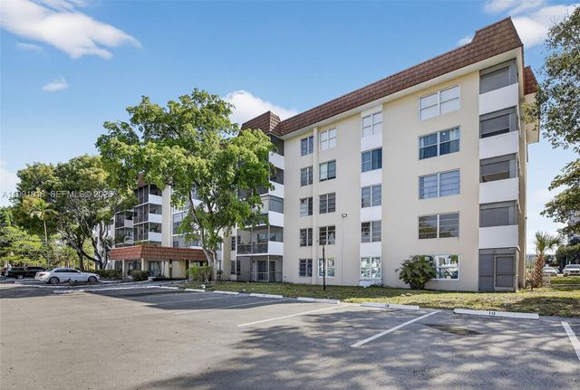 4172 Inverrary Dr 503, Lauderhill, FL 33319