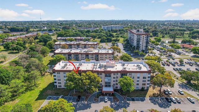 4172 Inverrary Dr 503, Lauderhill, FL 33319