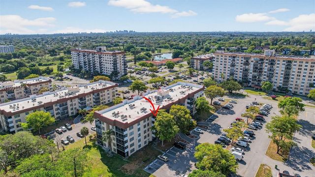 4172 Inverrary Dr 503, Lauderhill, FL 33319