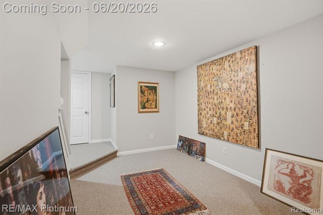 814 Whisperwood Drive, Fenton, MI 48430