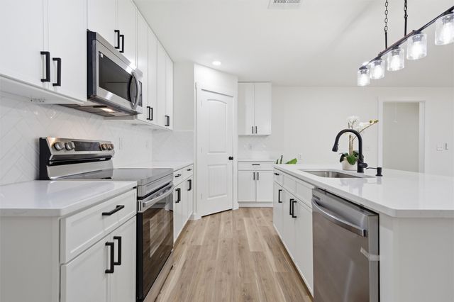 908 Church Avenue, Waco, TX 76706