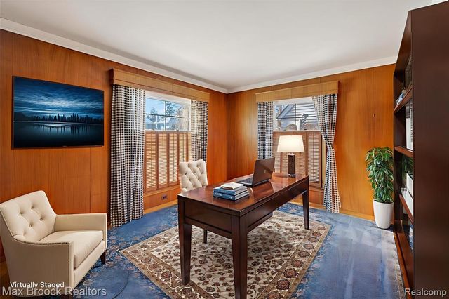 1509 Yorkshire Road, Birmingham, MI 48009