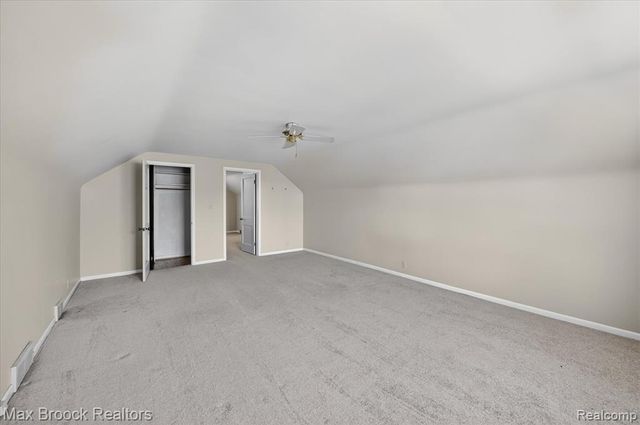 1509 Yorkshire Road, Birmingham, MI 48009