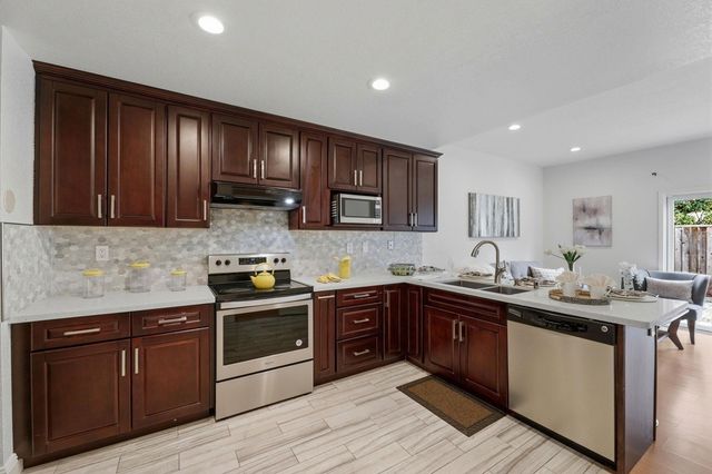 4862 4862 Garnet Cmn, Fremont, CA 94555