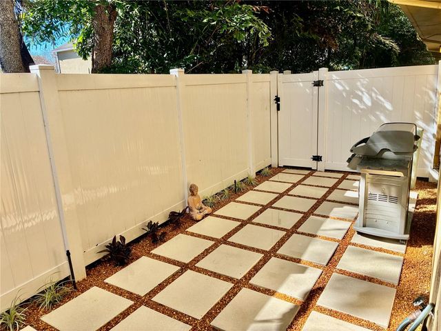 3316 LAS CAMPOS PLACE, Tampa, FL 33611