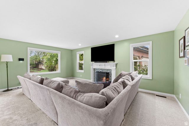 1935 E BRANDON PARK PL, Sandy, UT 84092