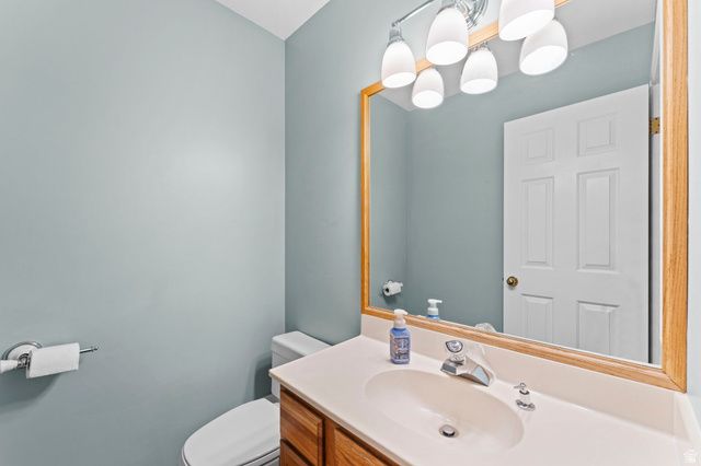 1935 E BRANDON PARK PL, Sandy, UT 84092