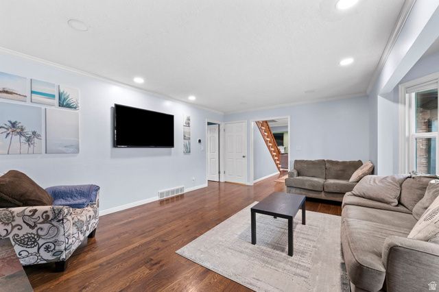 1935 E BRANDON PARK PL, Sandy, UT 84092