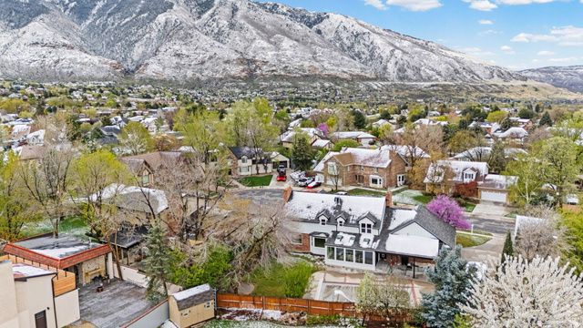 1935 E BRANDON PARK PL, Sandy, UT 84092