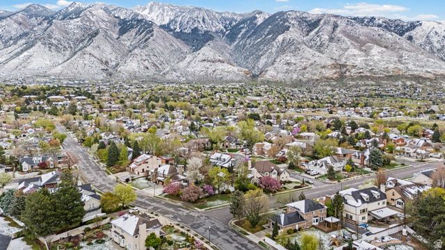 1935 E BRANDON PARK PL, Sandy, UT 84092