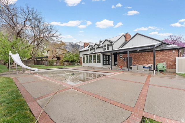 1935 E BRANDON PARK PL, Sandy, UT 84092