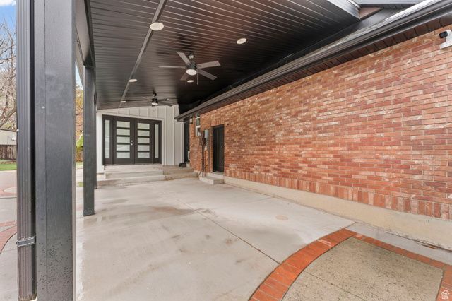 1935 E BRANDON PARK PL, Sandy, UT 84092