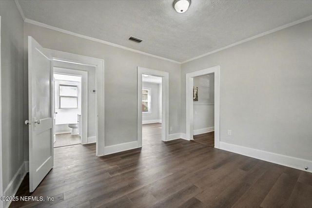 805 LYNTON Street, Jacksonville, FL 32208