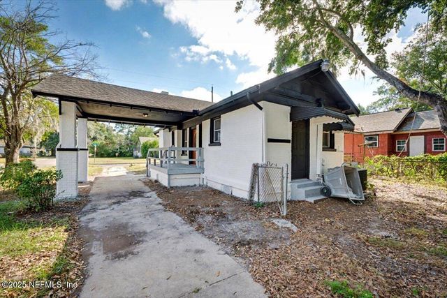 805 LYNTON Street, Jacksonville, FL 32208