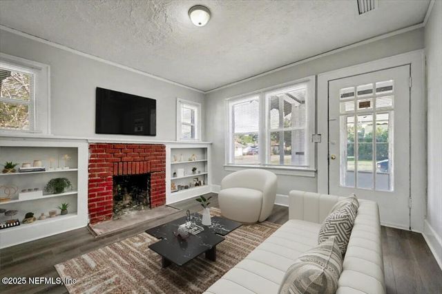 805 LYNTON Street, Jacksonville, FL 32208