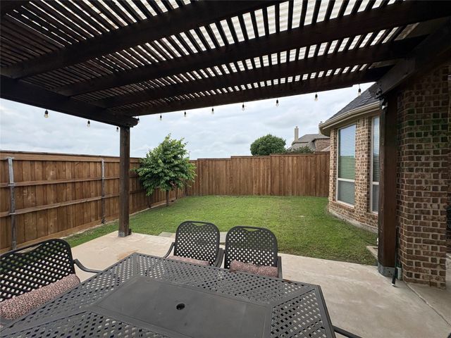 1006 Knoxbridge Road, Forney, TX 75126