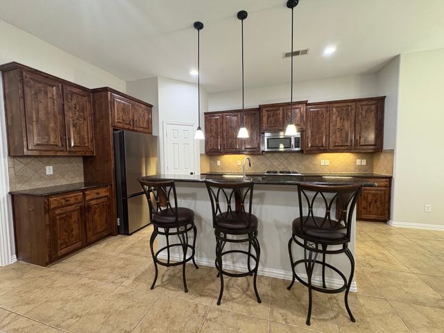 1006 Knoxbridge Road, Forney, TX 75126