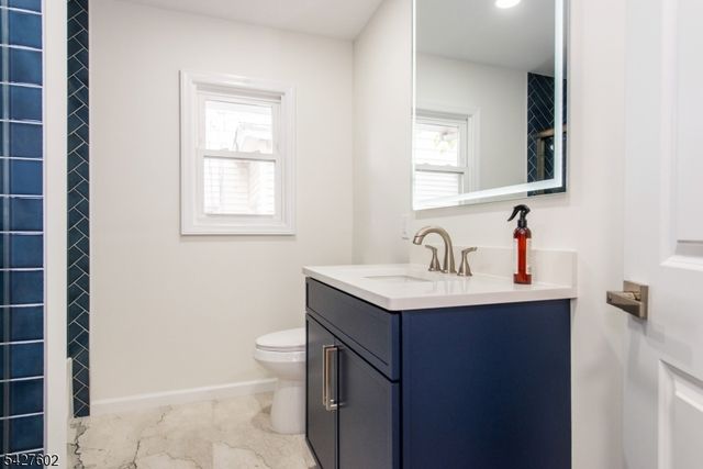 38 Mountainview Ave, East Orange City, NJ 07018