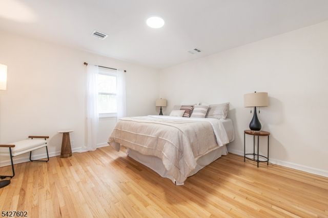 38 Mountainview Ave, East Orange City, NJ 07018