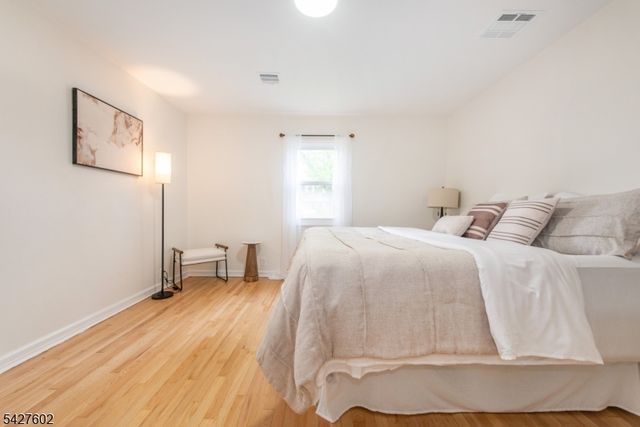38 Mountainview Ave, East Orange City, NJ 07018