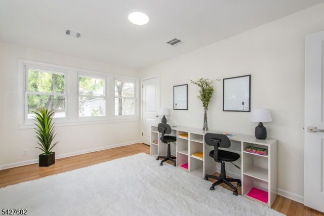 38 Mountainview Ave, East Orange City, NJ 07018