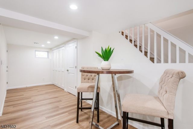 38 Mountainview Ave, East Orange City, NJ 07018