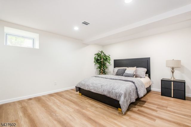38 Mountainview Ave, East Orange City, NJ 07018