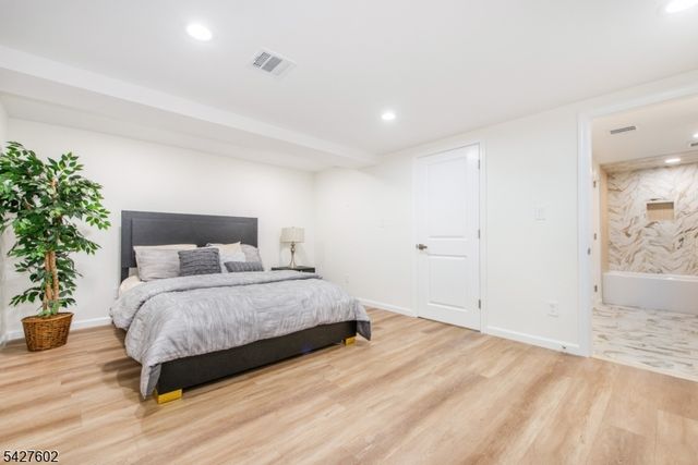 38 Mountainview Ave, East Orange City, NJ 07018