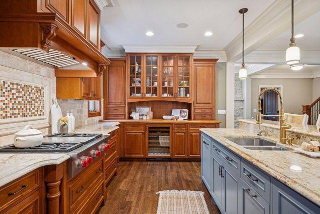 5321 Halifax Avenue S, Edina, MN 55424