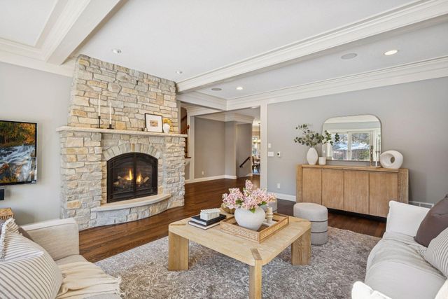 5321 Halifax Avenue S, Edina, MN 55424