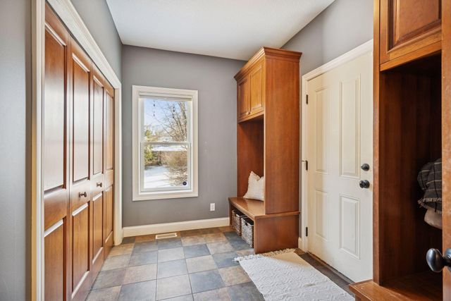 5321 Halifax Avenue S, Edina, MN 55424