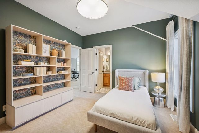 5321 Halifax Avenue S, Edina, MN 55424