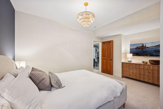 5321 Halifax Avenue S, Edina, MN 55424