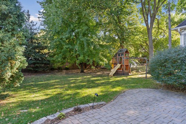 5321 Halifax Avenue S, Edina, MN 55424