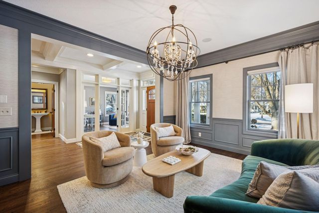 5321 Halifax Avenue S, Edina, MN 55424