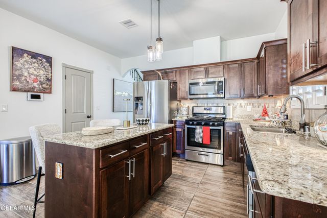 6081 RIVET Place, El Paso, TX 79932