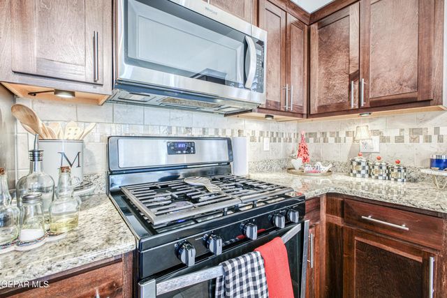 6081 RIVET Place, El Paso, TX 79932